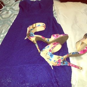 Lg royal blue lace evening dress